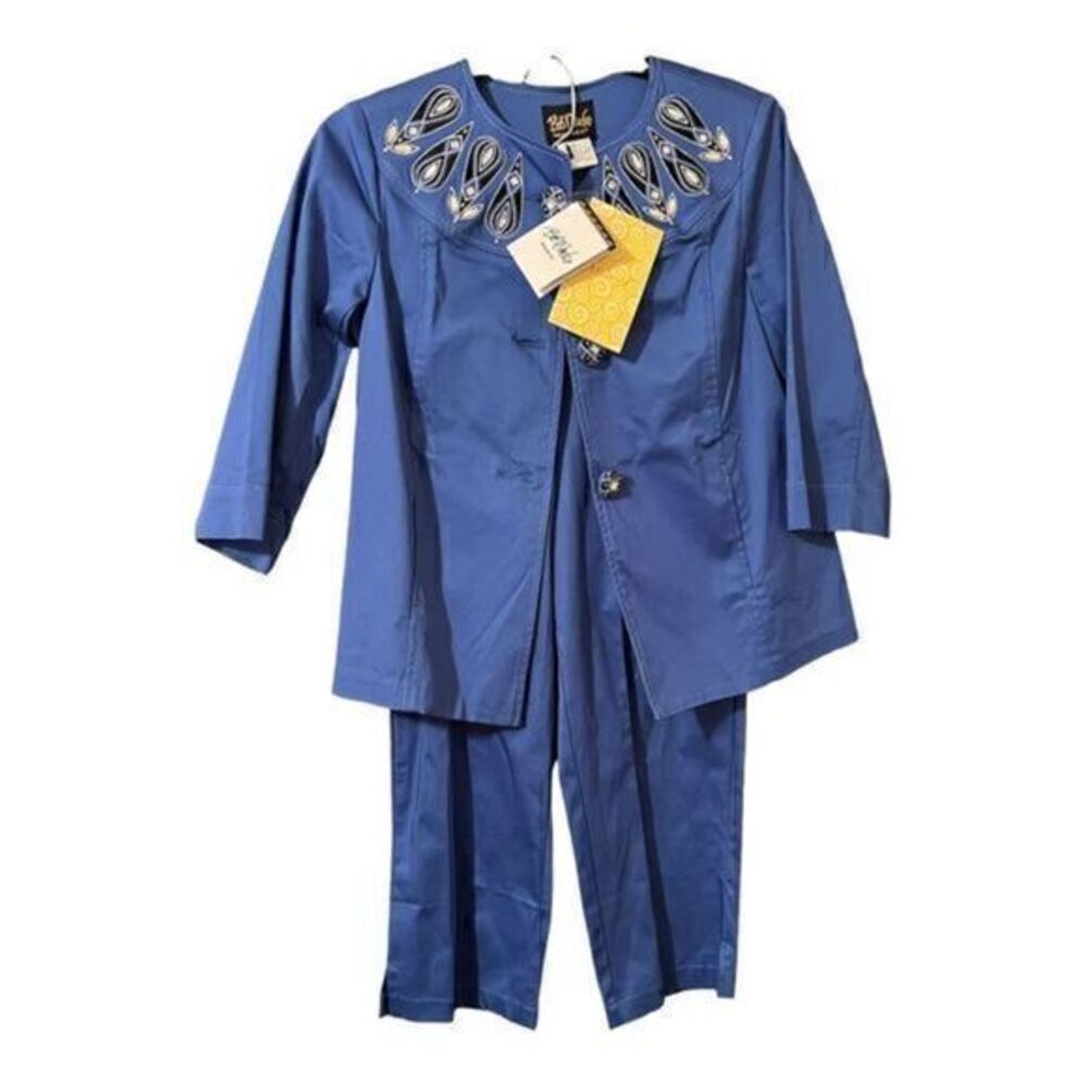 - Bob Mackie Wearable Art 2 Piece Outfit